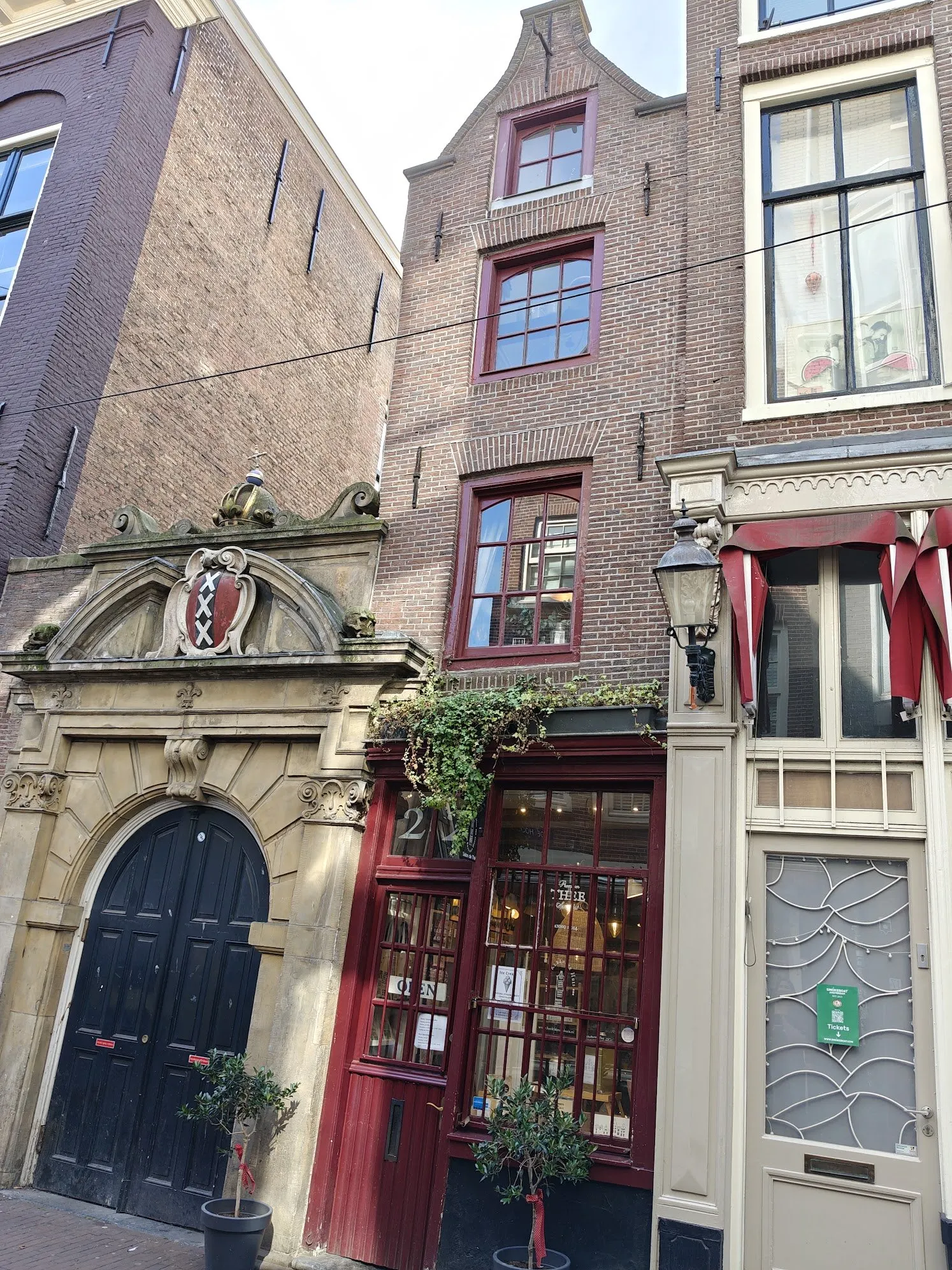 The smallest house in Amsterdam!